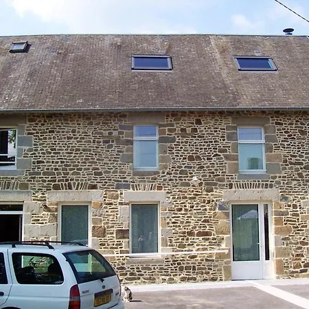 Spacieux A Dragey Avec Jardin Cloture * Ronthon